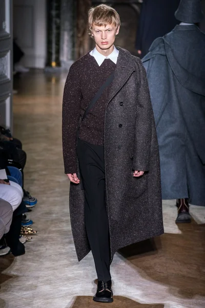 Look 6